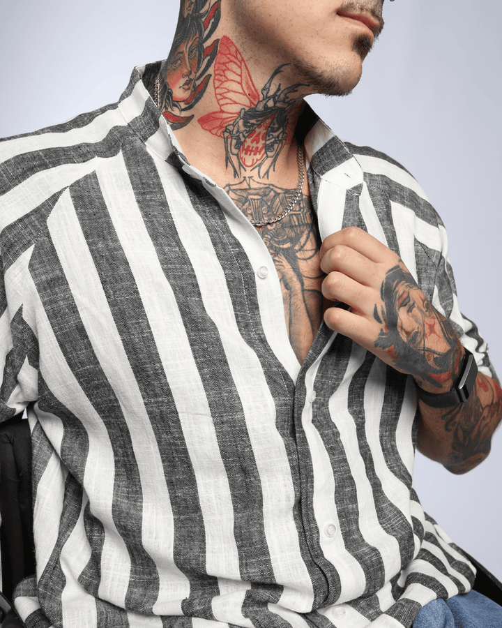 Christina Stephens Cruiser Magnetic Linen Shirt in adaptive style, featuring a relaxed fit and magnetic closures for easy wear.