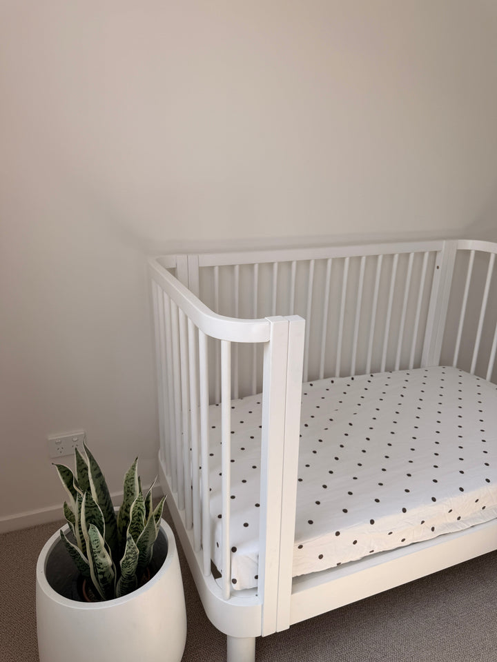Milk&amp;Bed Waterproof Cot Fitted Sheet