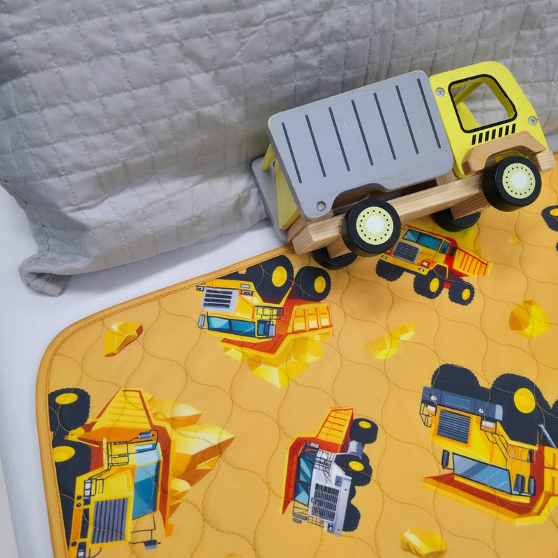 Conni Kids Bed Pad - Truck Print