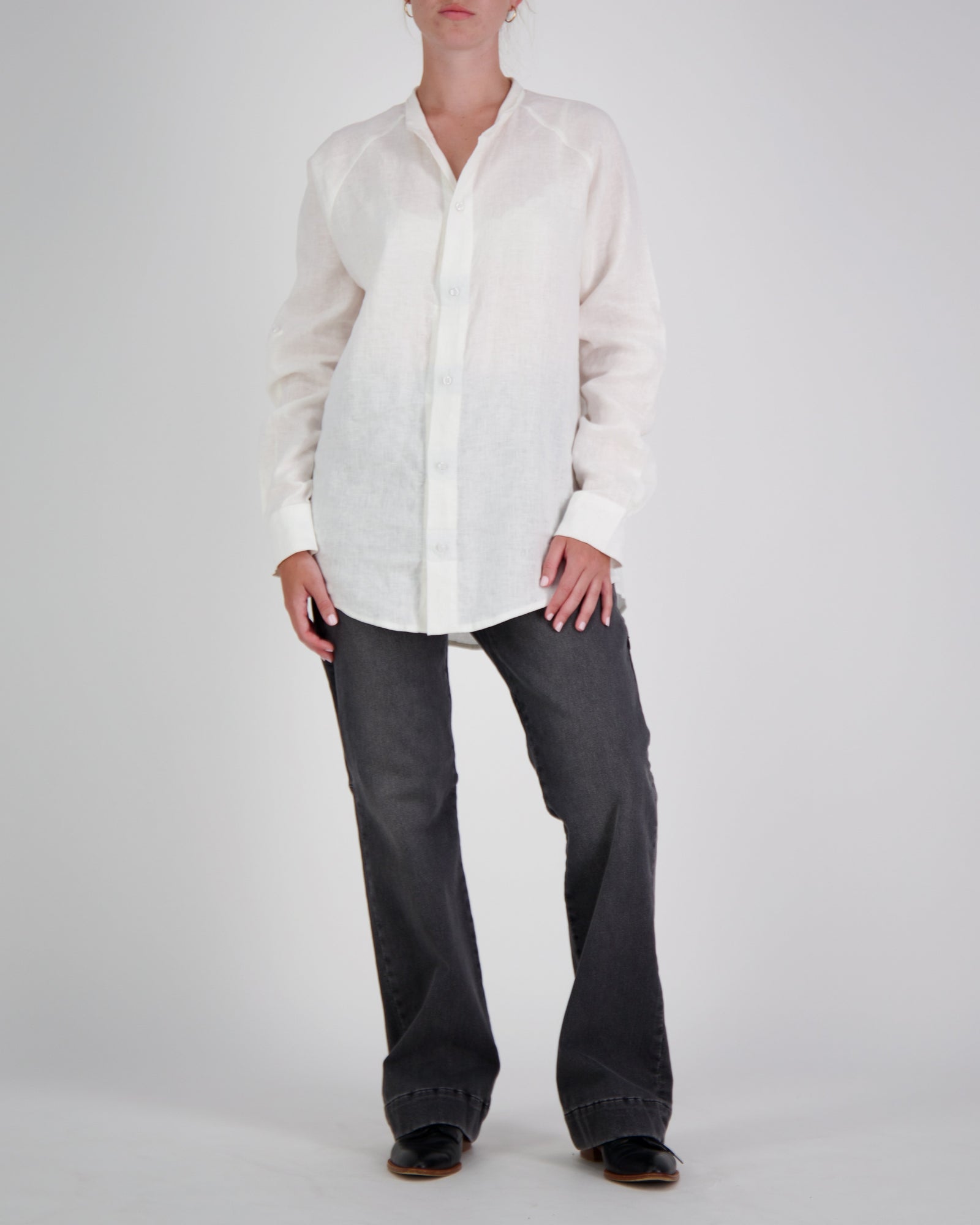 Cruiser Magnetic Linen Shirt for Dexterity Support - Christina Stephens