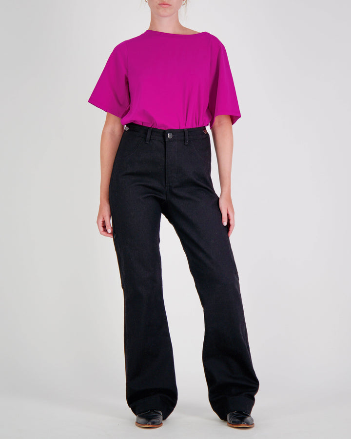 Black Annie Seated Jeans by Christina Stephens for female wheelchair users, featuring 2 & 3 access points.