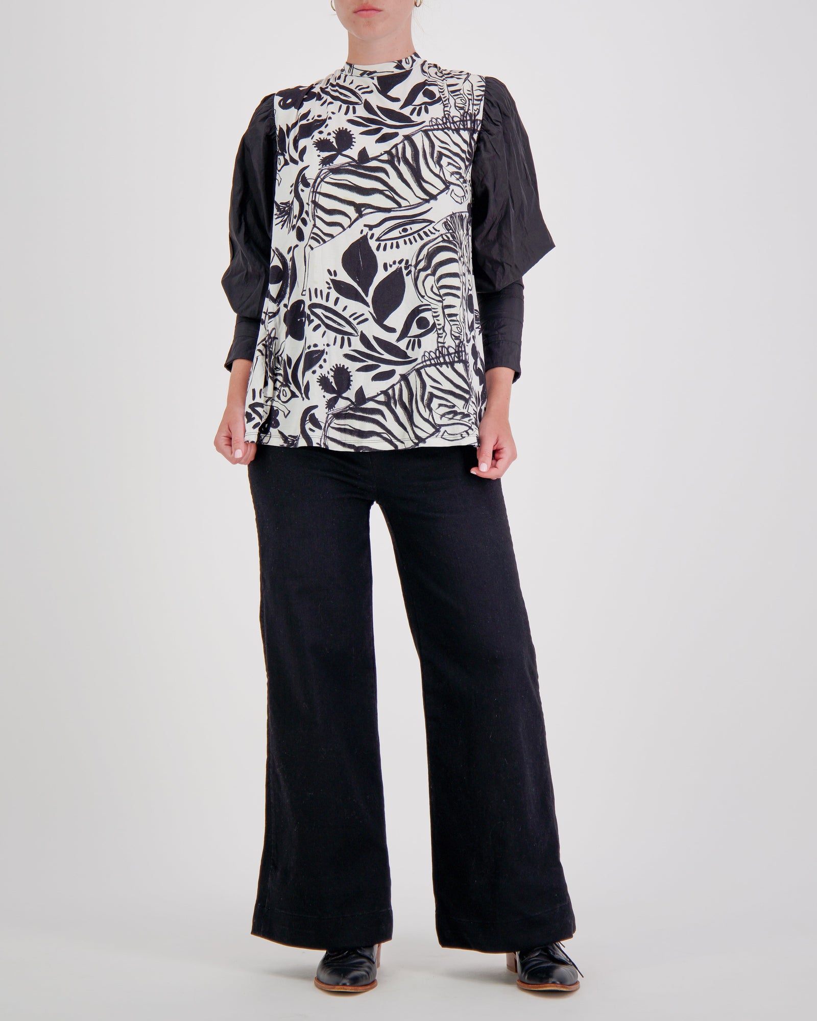 Tracey Adaptive Prism Back Top for Dexterity and Mobility Support - Abstract Print - Christina Stephens