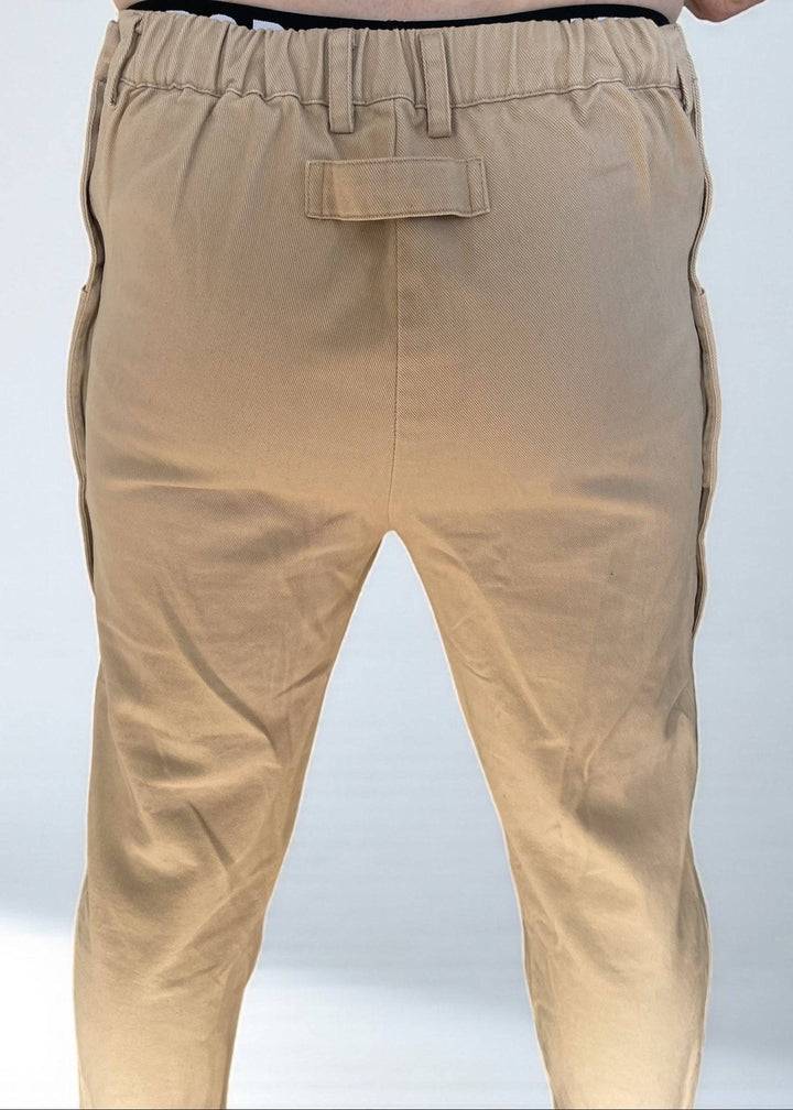 JAM the Label side access cargo pants in a relaxed fit, featuring multiple pockets and a stylish design.