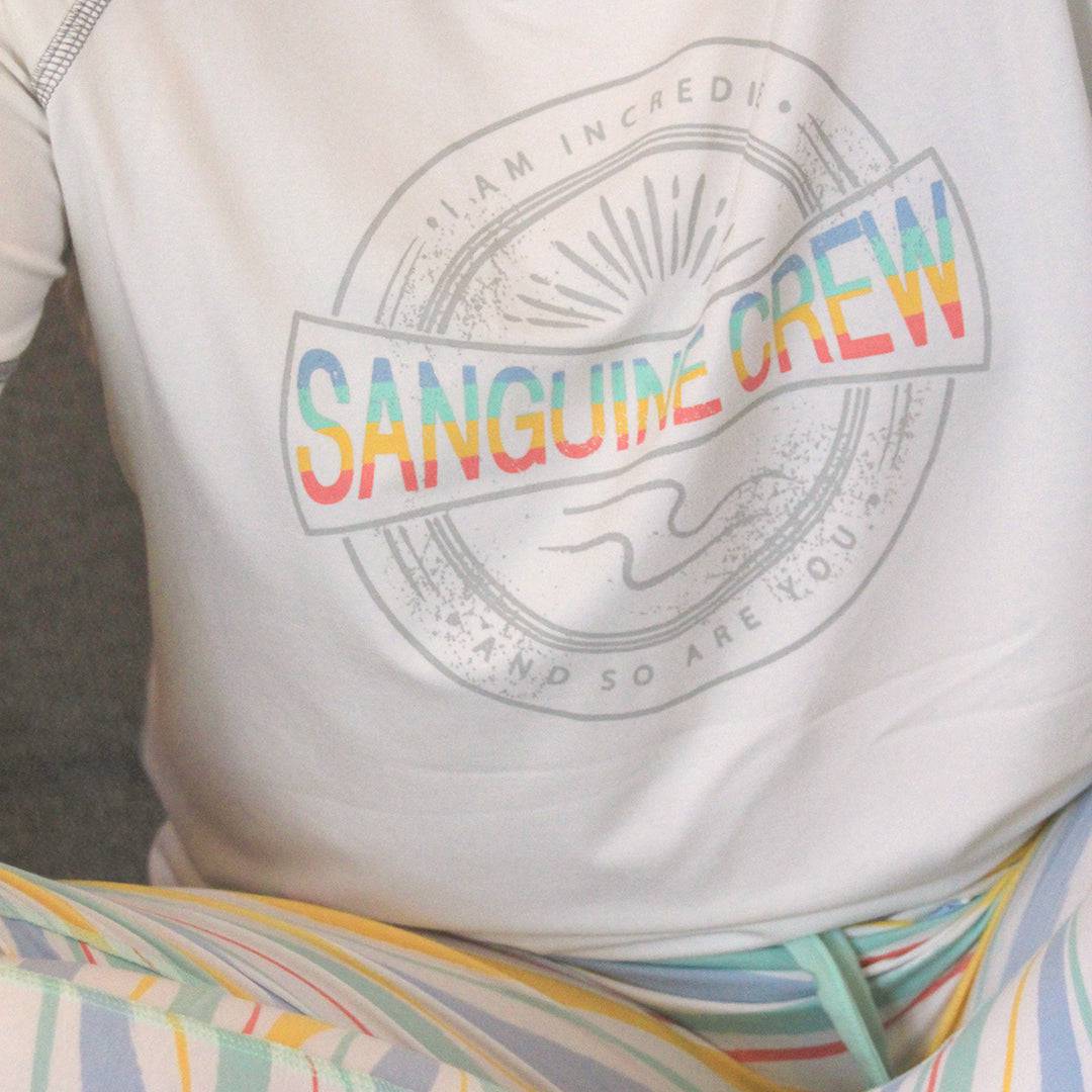 Sanguine Crew adults bamboo t-shirt in a soft fabric with short sleeves and a classic crew neck style.
