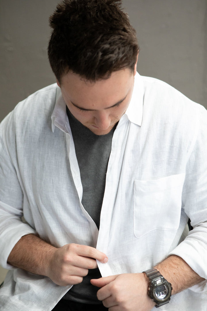 Men's linen shirt by JAM the Label in a relaxed fit, featuring a light color and casual style for warm weather.