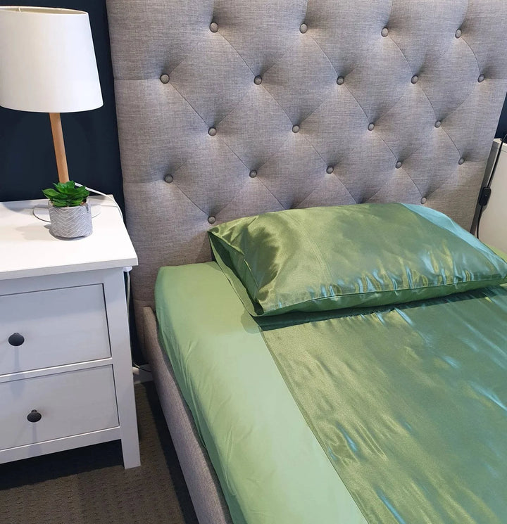 Neeki Designs Wonder PLUS Green Manchester fabric, close-up view showing vibrant green color and soft textured material.